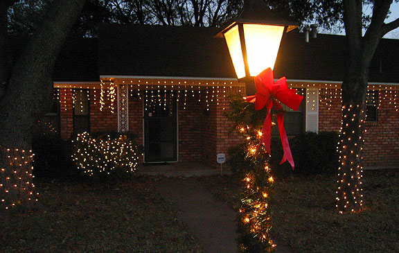 Porterville OutsideTree jpg
