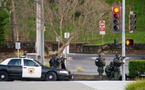 BankStandoff_031411_031.jpg